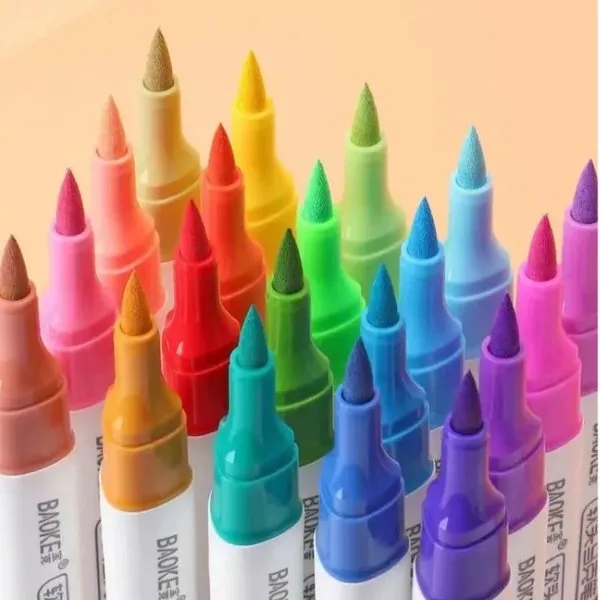 Bộ bút Marker Acrylic nhiều màu sắc